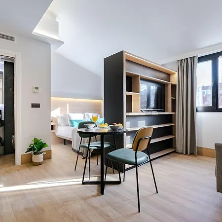 Feelathome Ventas Suites-3